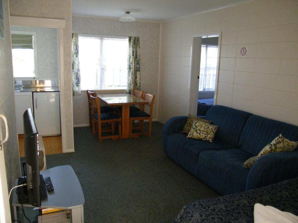 Colonial City Motel Hamilton Szoba fotó