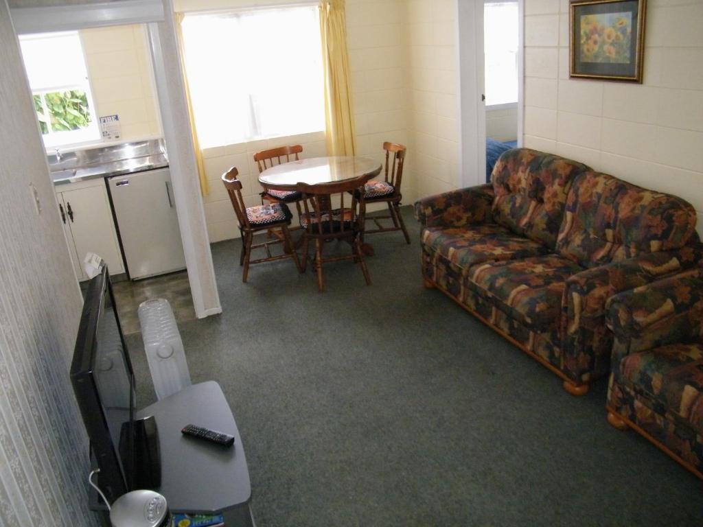 Colonial City Motel Hamilton Szoba fotó